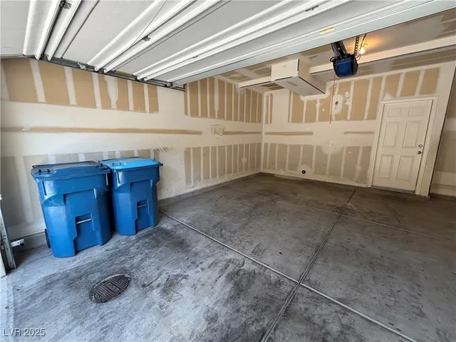 $1,800 | 4512 Townwall Street, Las Vegas, NV 89115