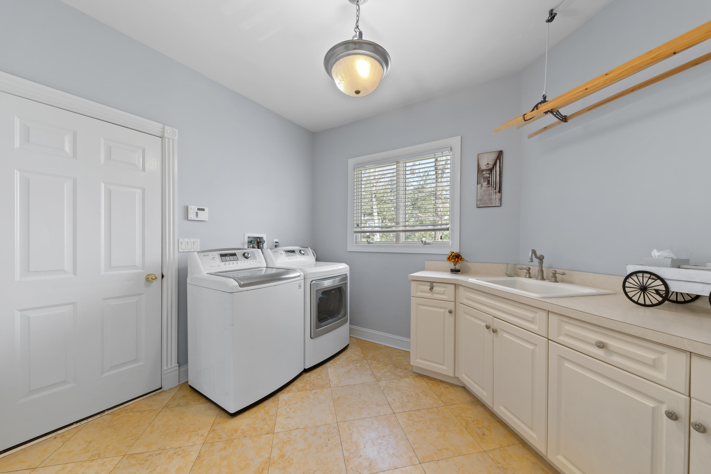 11 Alpine Drive Millstone Township, NJ 08535 - Photo 36 of 42 11AlipineDr-45