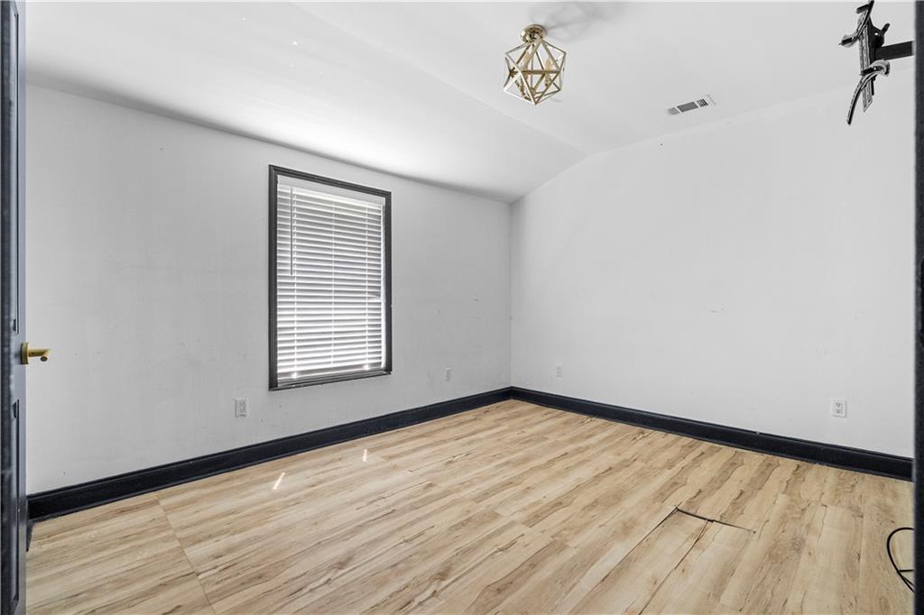 16 Robin Road Austell, GA 30168 - Photo 10 of 19 Gallery Image 10