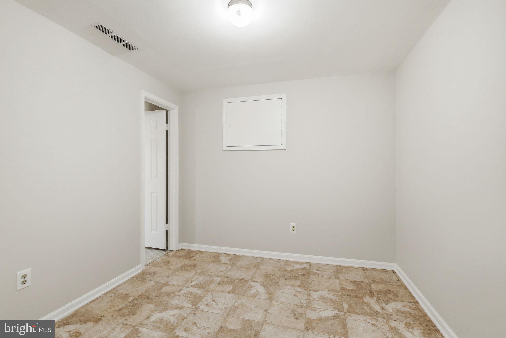 5 Canfield Court Potomac, MD 20854 - Photo 36 of 43 Bonus Room #1