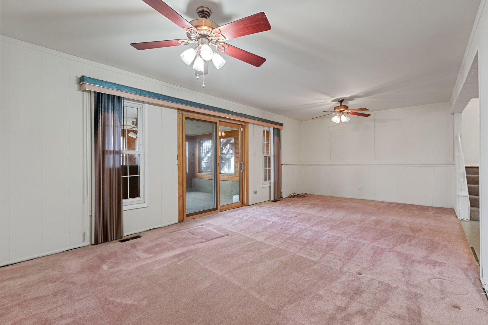 1095 Hassell Road Hoffman Estates, IL 60169 - Photo 21 of 39 Gallery Image 21