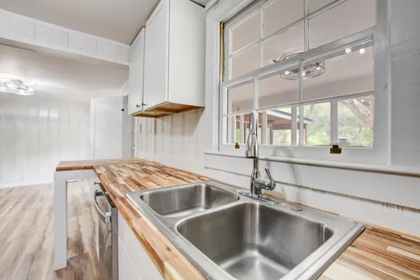 $450,000 | 93 Deepwater Trail, Round O, SC 29474