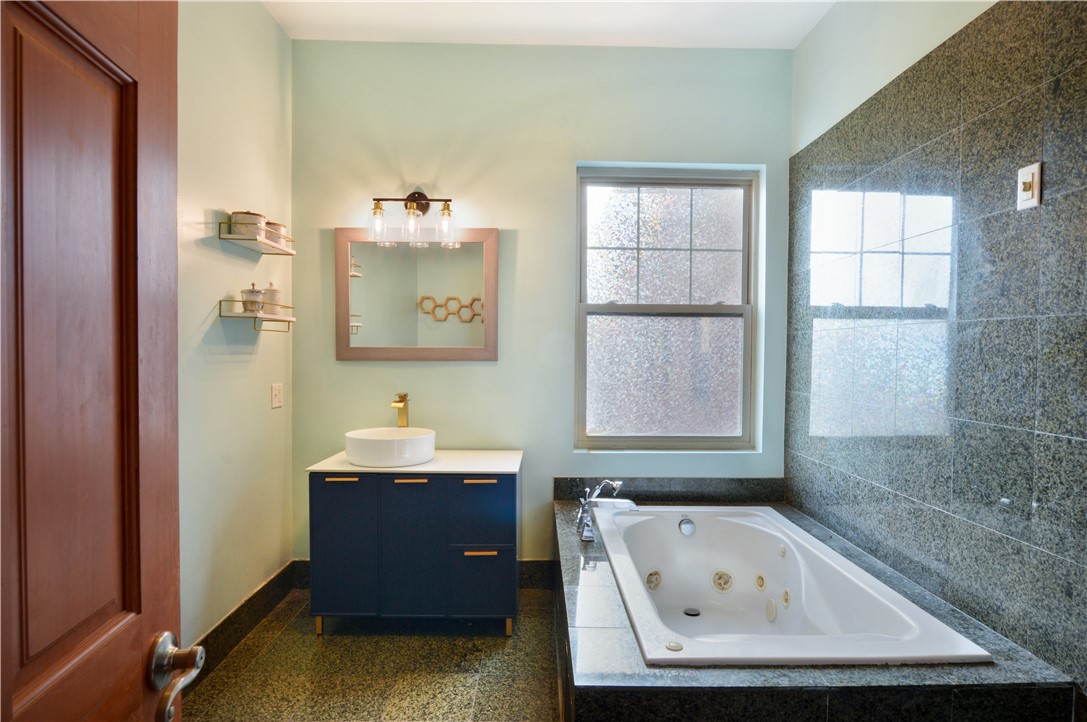 3 Ames Street, Unit 2 Providence, RI 02909 - Photo 17 of 22