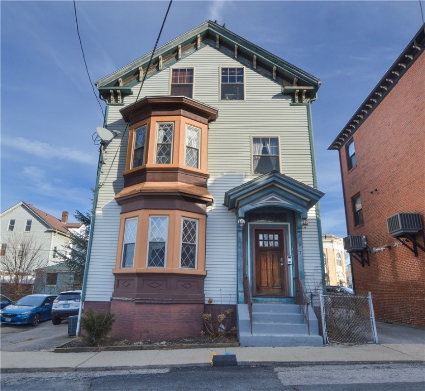 3 Ames Street, Unit 2 Providence, RI 02909 - Photo 2 of 22