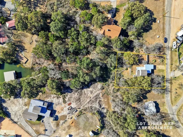 $360,000 | 2505 Belaire W Lane, Marble Falls, TX 78654