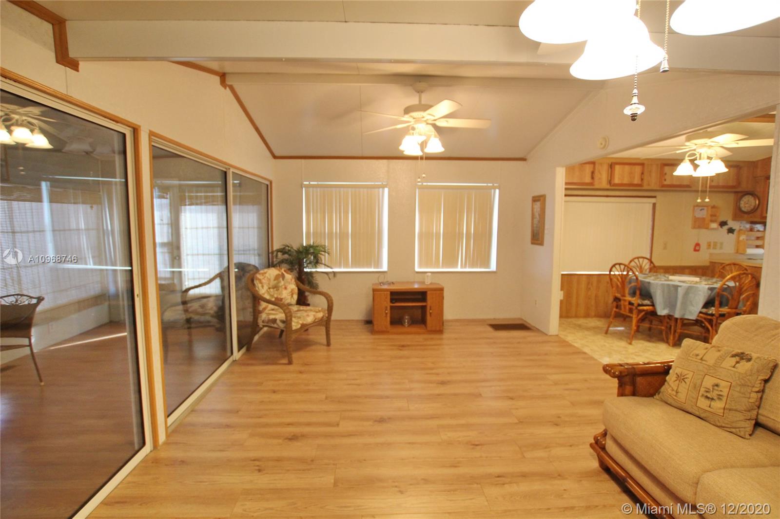 1213 Linda Road, Unit 20 Okeechobee, FL 34974 - Photo 11 of 35