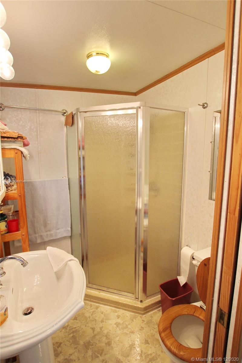 1213 Linda Road, Unit 20 Okeechobee, FL 34974 - Photo 20 of 35