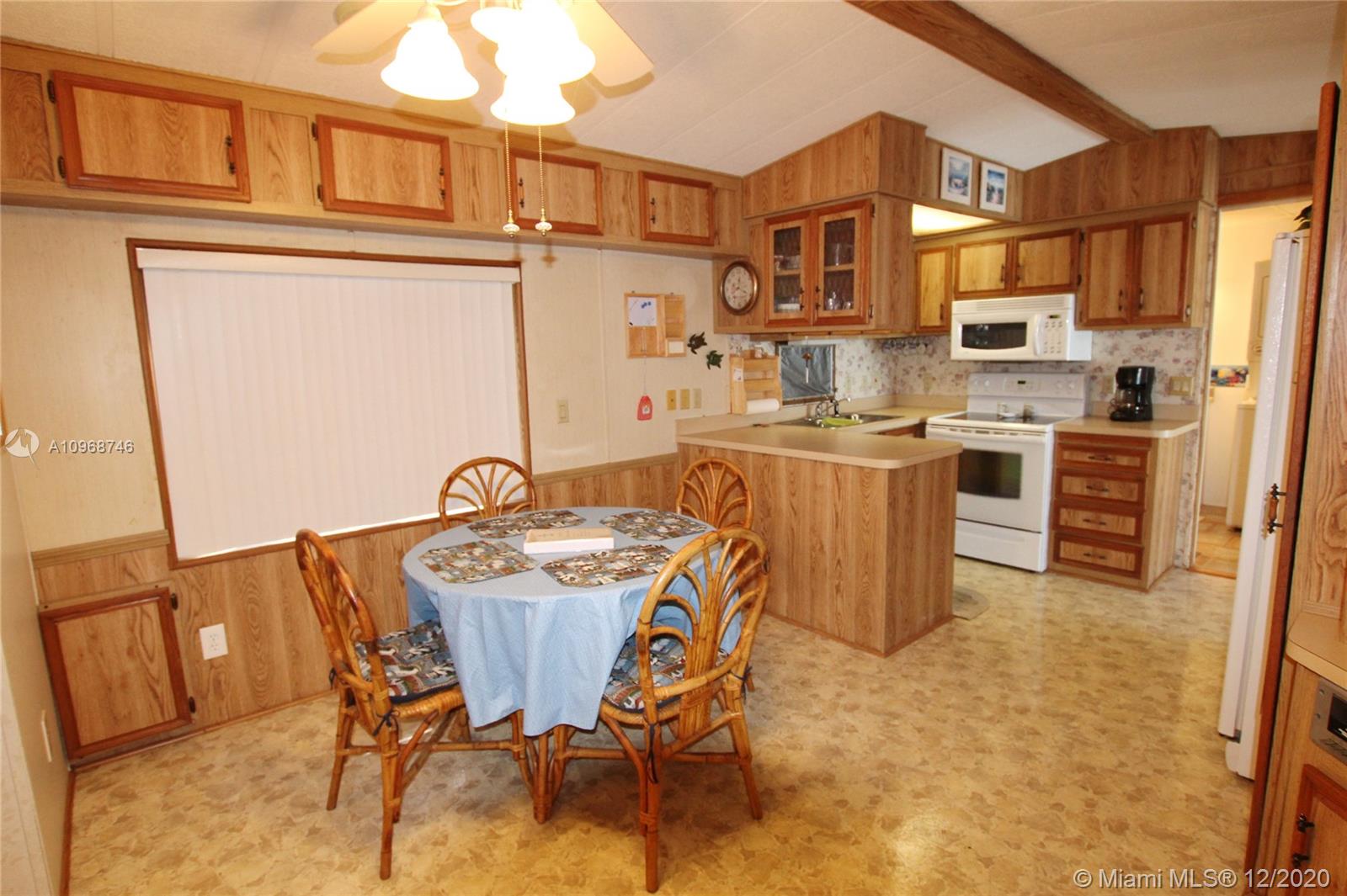 1213 Linda Road, Unit 20 Okeechobee, FL 34974 - Photo 3 of 35