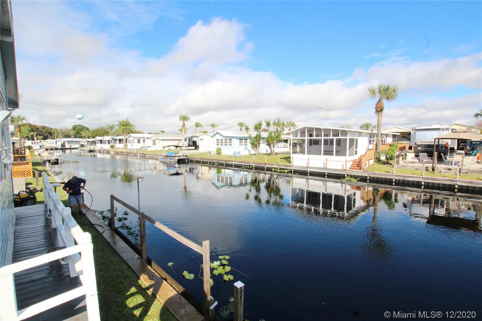 1213 Linda Road, Unit 20 Okeechobee, FL 34974 - Photo 34 of 35