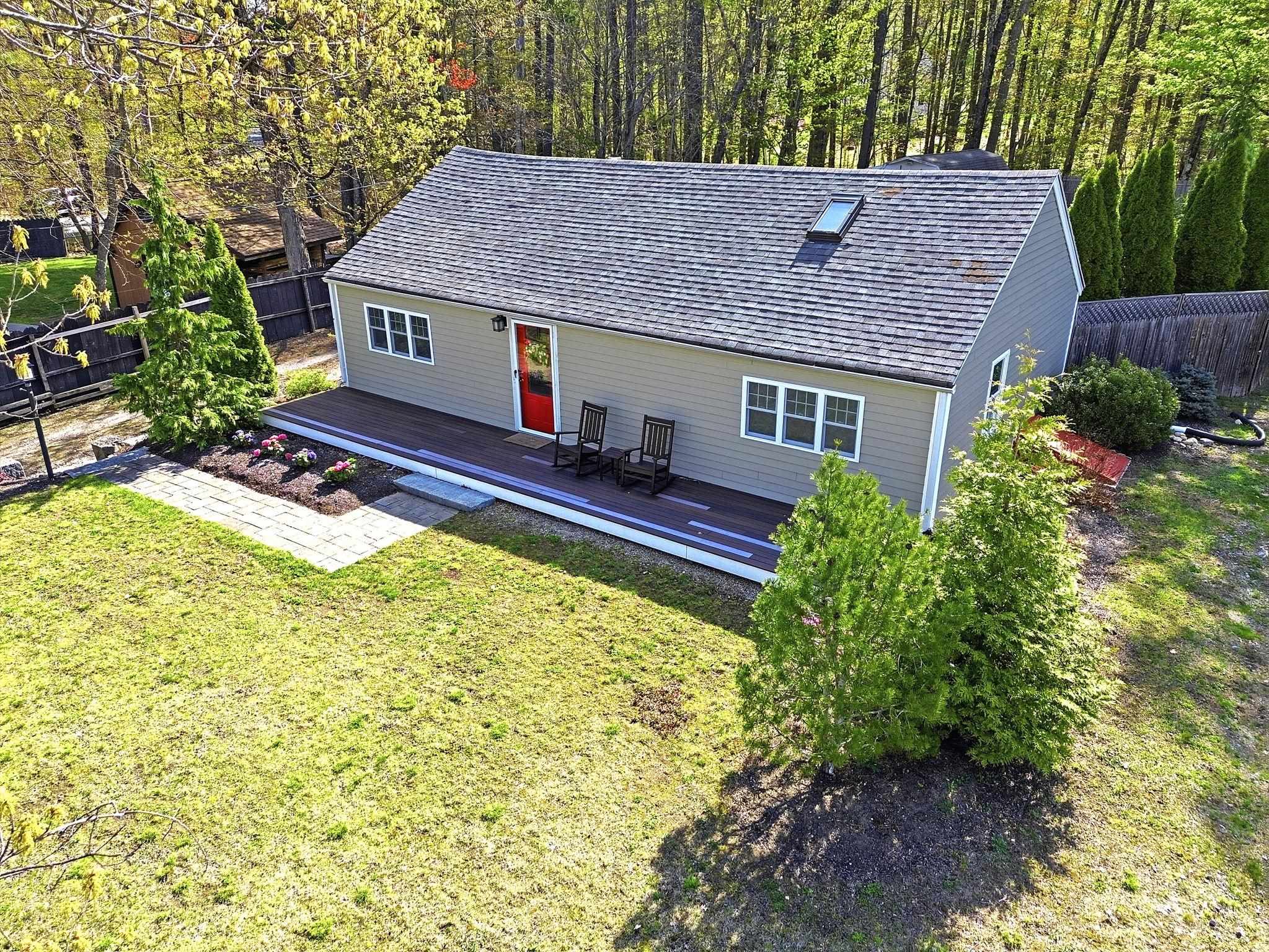 115 Silver Lake Road Hollis, NH 03049 - Photo 3 of 31