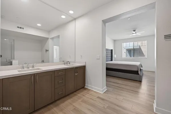 $799,000 | 2850 Wagon Wheel Road, Unit 402, Oxnard, CA 93036