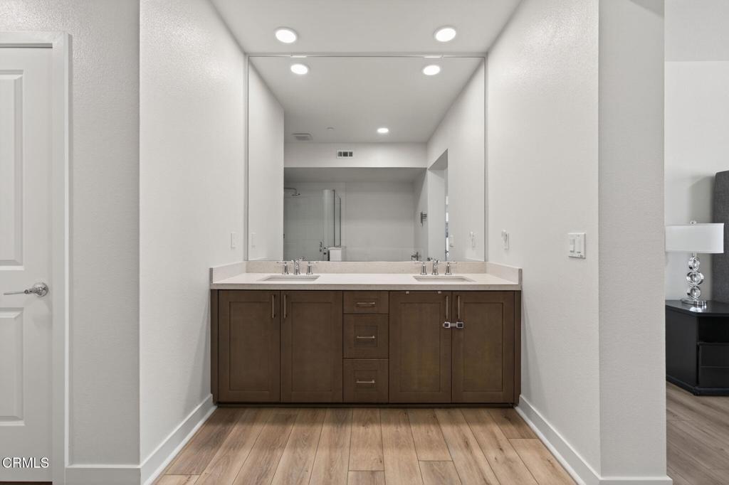 2850 Wagon Wheel Road, Unit 402 Oxnard, CA 93036 - Photo 19 of 38