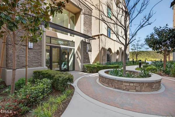$799,000 | 2850 Wagon Wheel Road, Unit 402, Oxnard, CA 93036