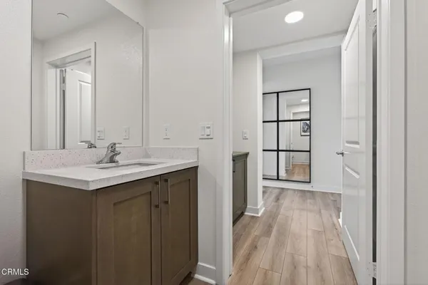 $799,000 | 2850 Wagon Wheel Road, Unit 402, Oxnard, CA 93036