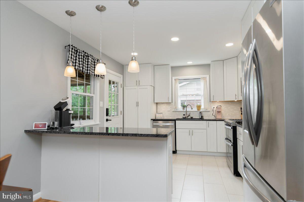 3428 Ramsgate Terrace Alexandria, VA 22309 - Photo 20 of 40 Kitchen