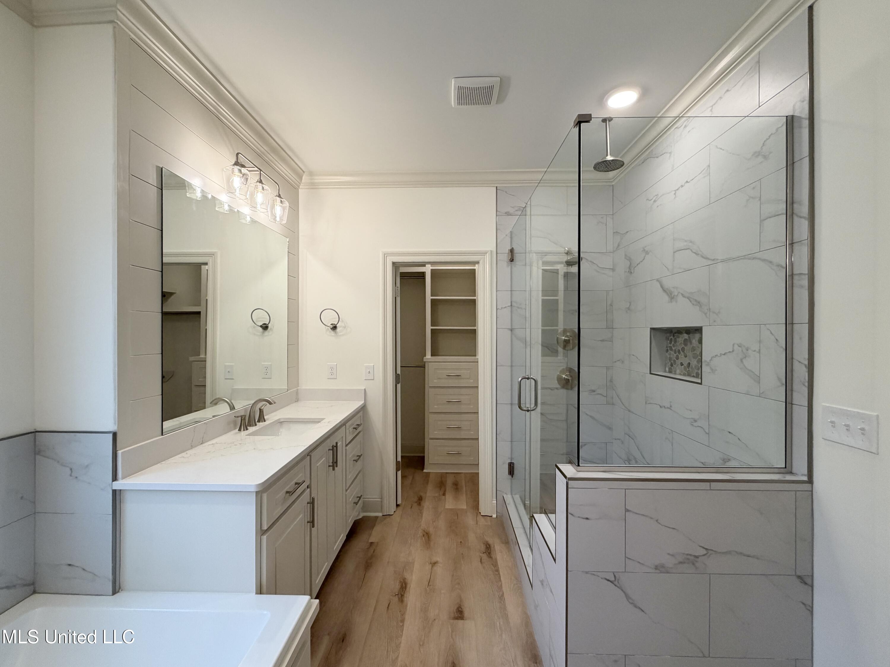 933 Mullican Road Florence, MS 39073 - Photo 20 of 34 IMG_3794(2)