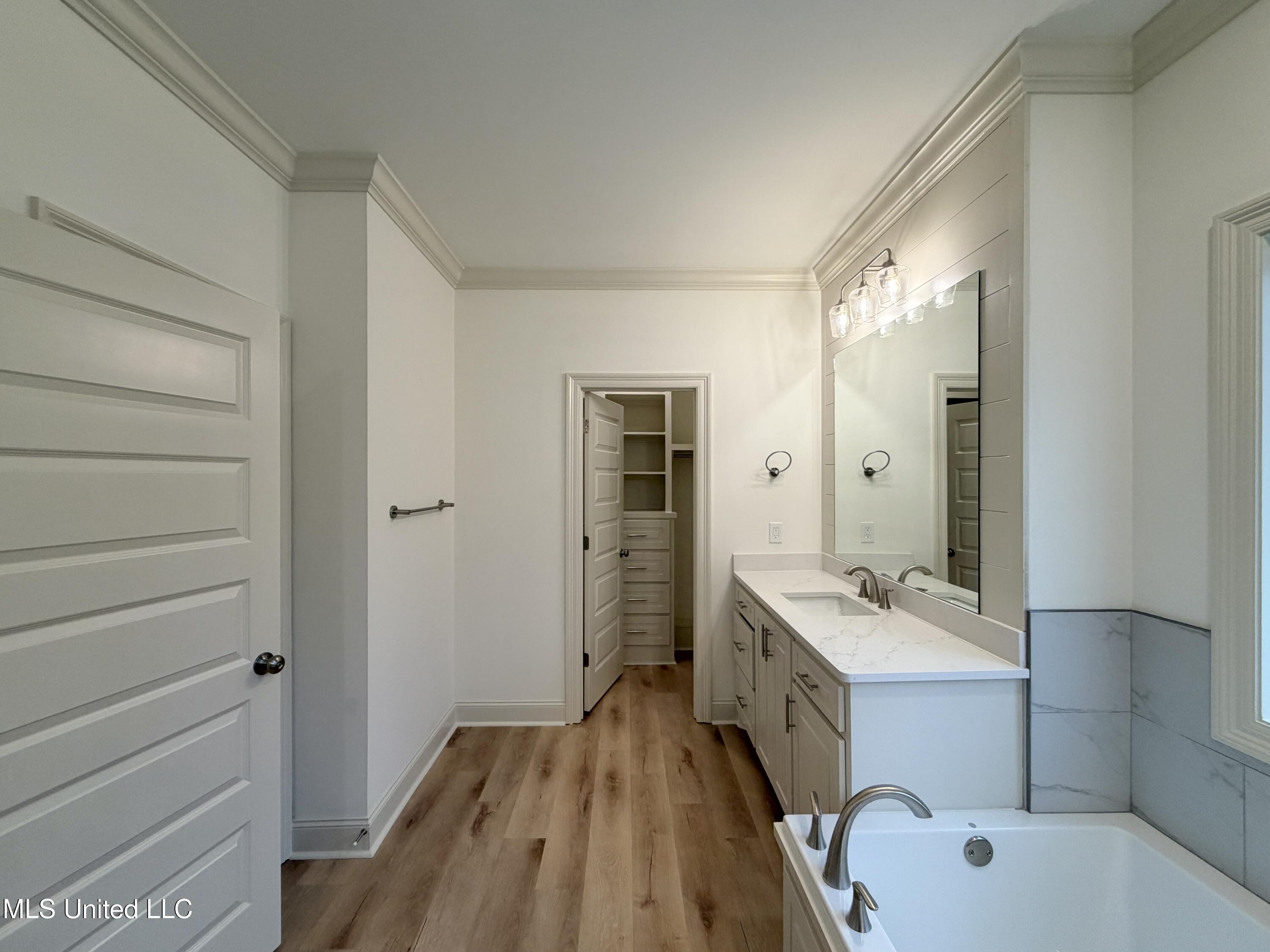 933 Mullican Road Florence, MS 39073 - Photo 21 of 34 IMG_3795(2)