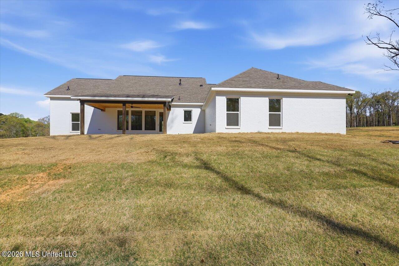 933 Mullican Road Florence, MS 39073 - Photo 37 of 67 37-933 Mullican Rd _ Home Tours MS