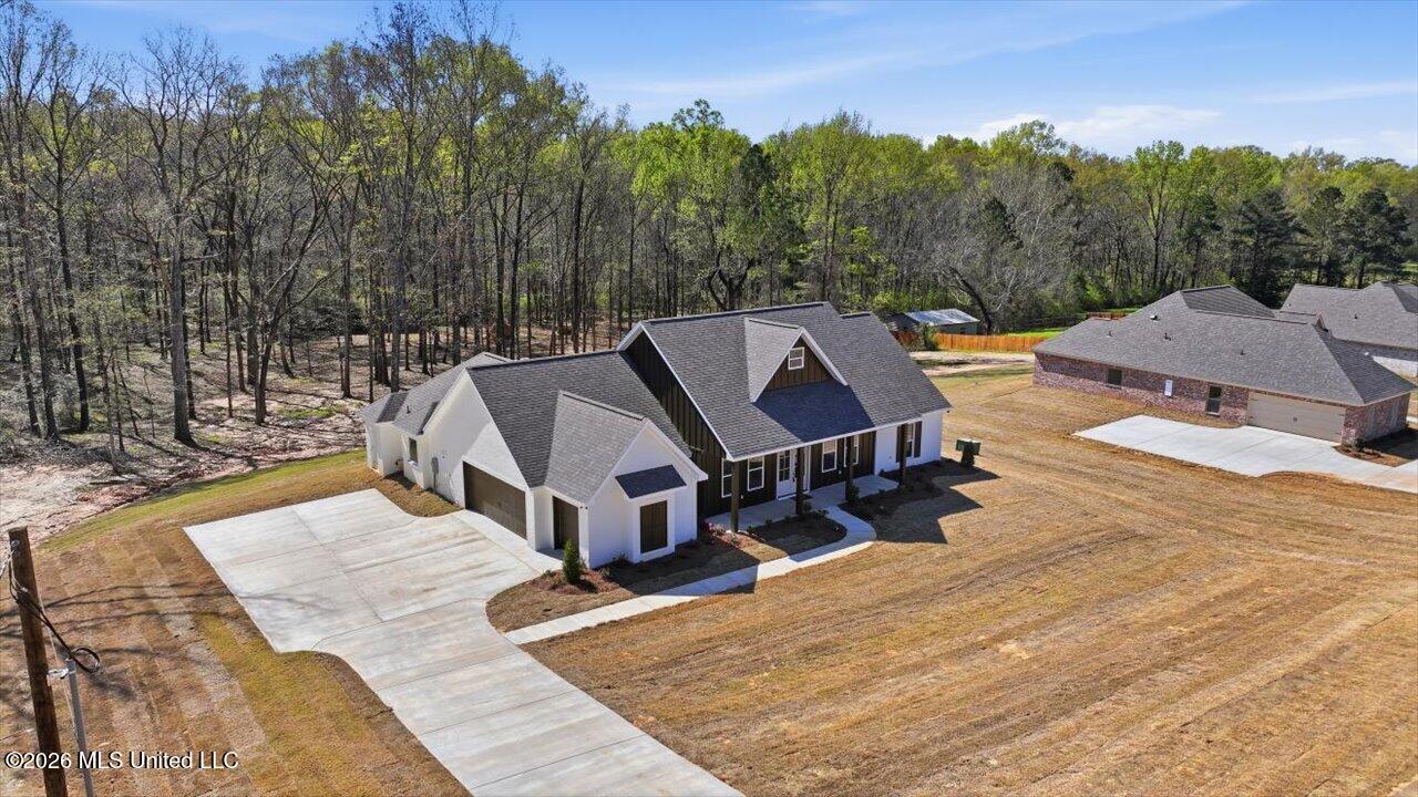 933 Mullican Road Florence, MS 39073 - Photo 42 of 67 42-933 Mullican Rd _ Home Tours MS