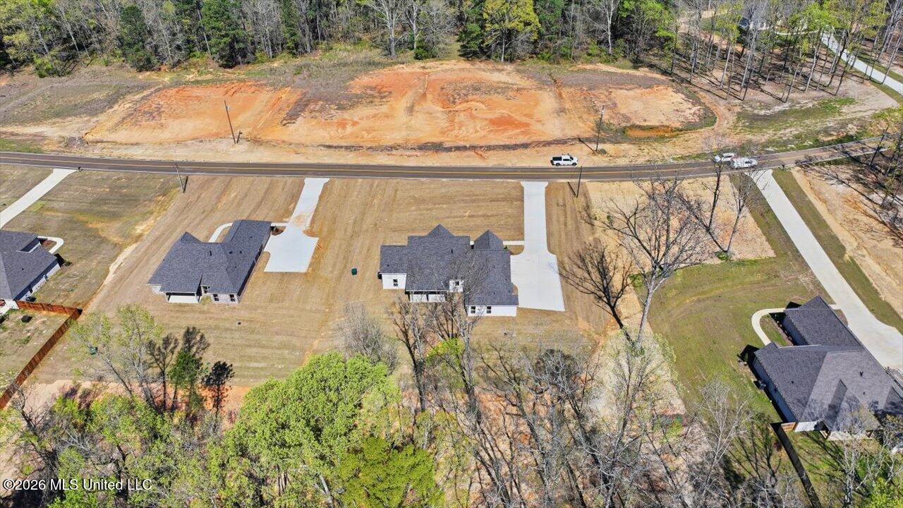 933 Mullican Road Florence, MS 39073 - Photo 63 of 67 63-933 Mullican Rd _ Home Tours MS