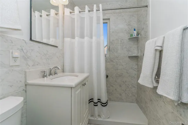 $1,049,000 | 148-39 60th Avenue | Queensboro Hill