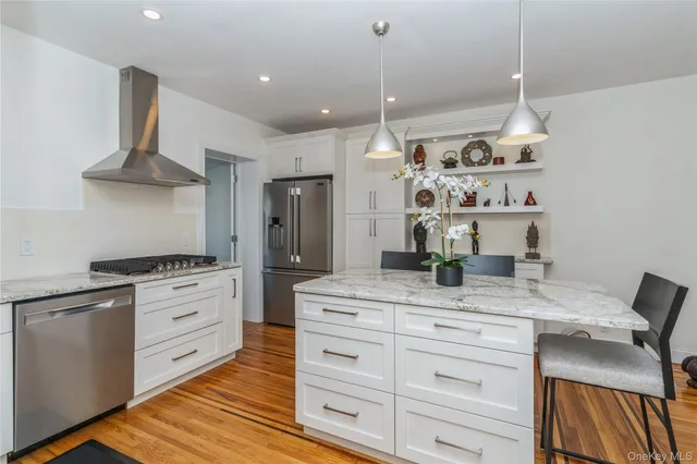 $1,049,000 | 148-39 60th Avenue | Queensboro Hill