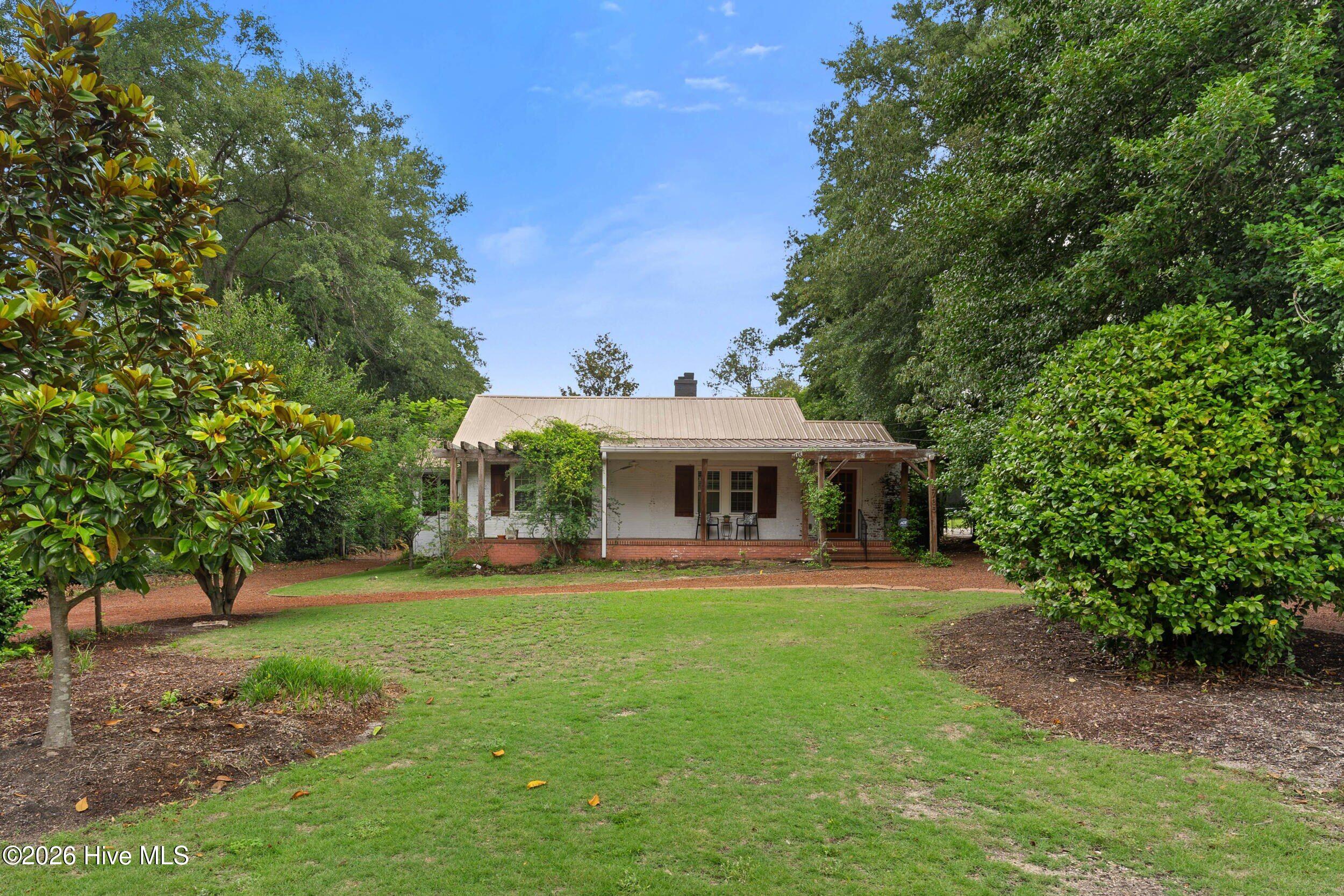 2735 Henry Street Augusta, GA 30909 - Photo 2 of 60