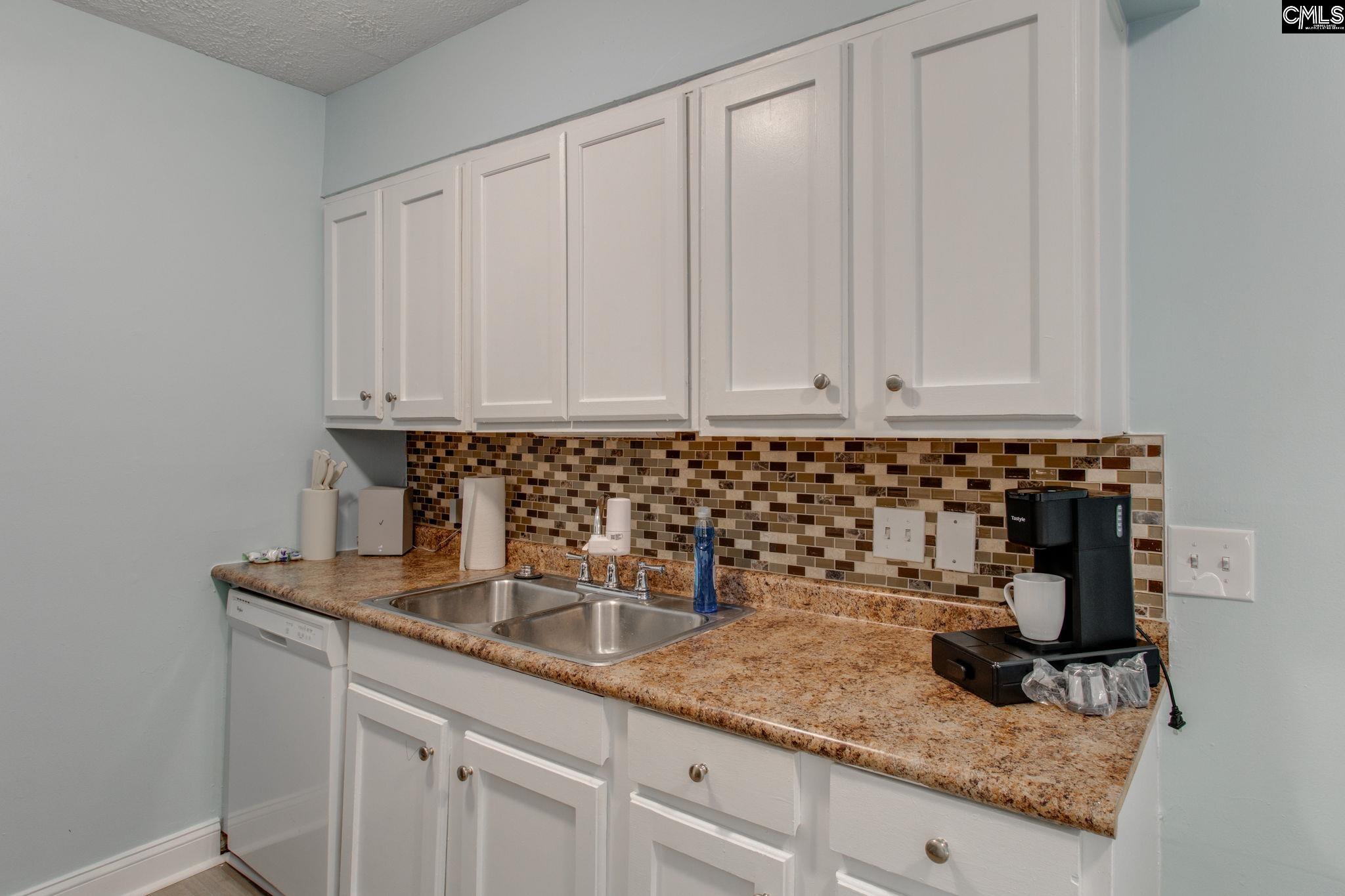 1204 Old Manor Road Columbia, SC 29210 - Photo 11 of 17 Gallery Image 11