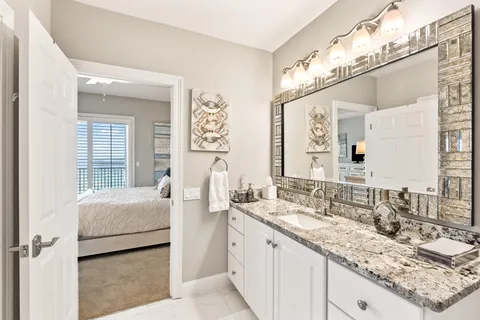 a view of a livingroom with furniture