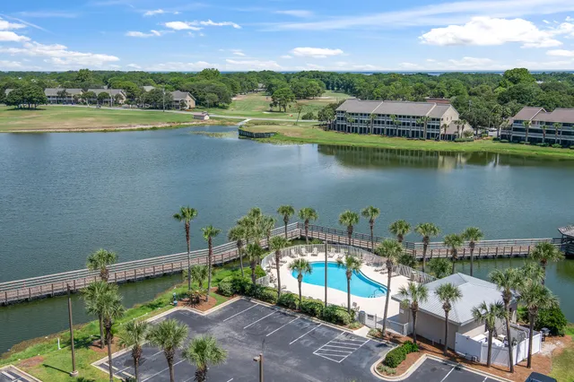 a view of a tall building