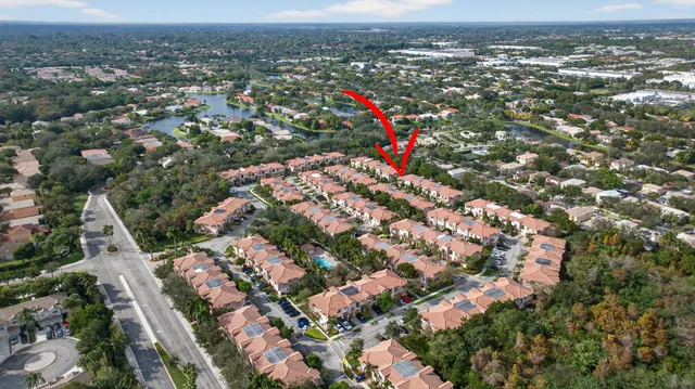 $494,995 | 4751 Grand Cypress Circle North, Pompano Beach, FL 33073