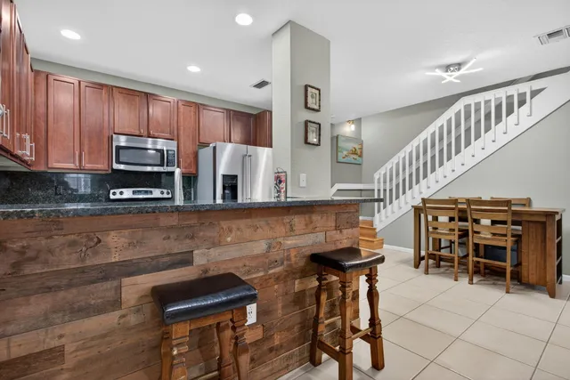 $494,995 | 4751 Grand Cypress Circle North, Pompano Beach, FL 33073