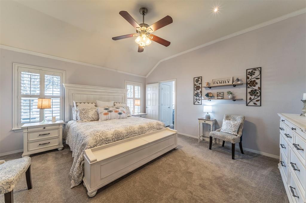 11621 Willow Springs Road Fort Worth, TX 76052 - Photo 7 of 35 a bedroom with a bed and window