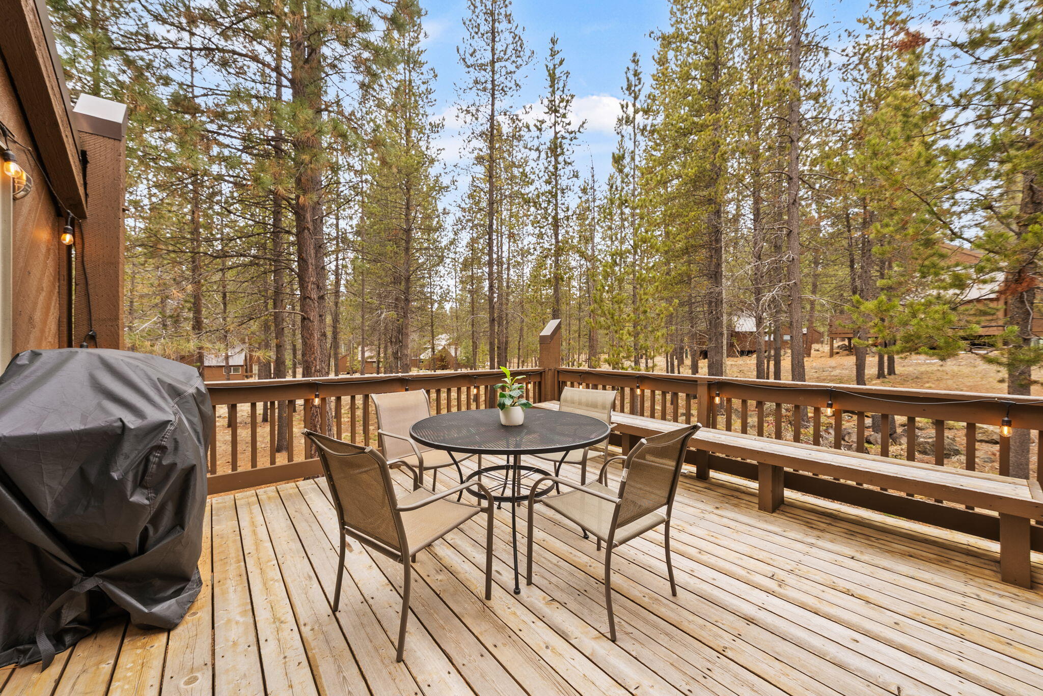 57377 Overlook Road Sunriver, OR 97707 - Photo 19 of 50 22-web-or-mls-Riley Visuals-22