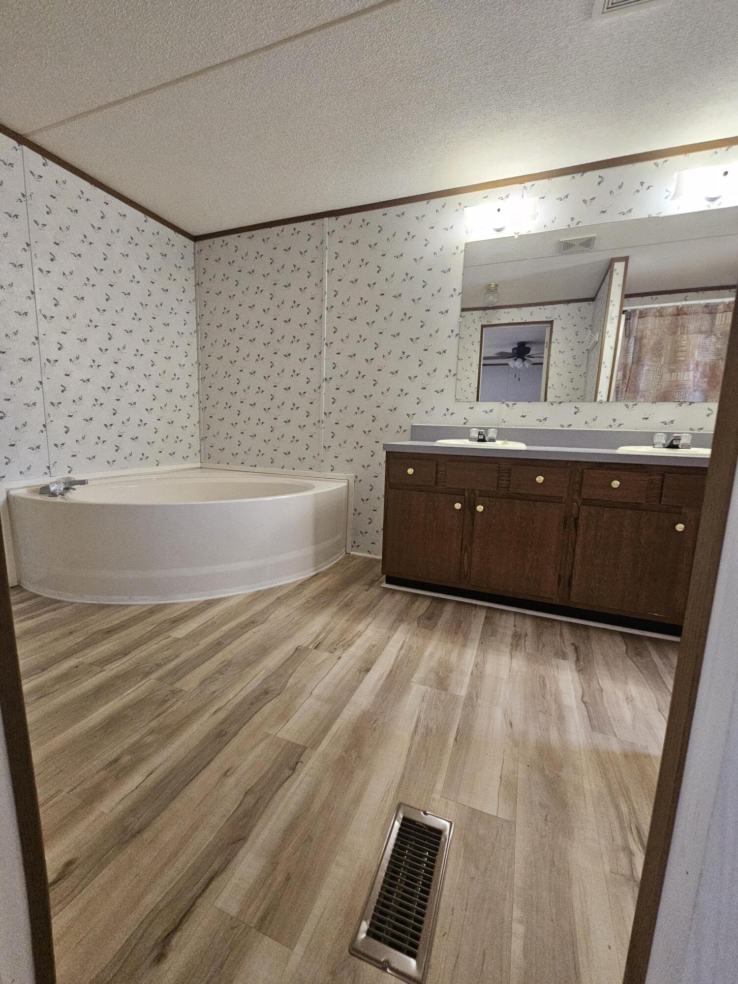 203 Shannon Road Walterboro, SC 29488 - Photo 13 of 24