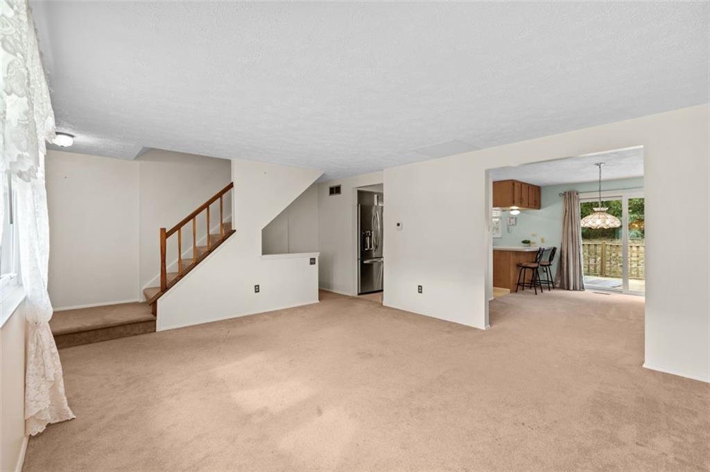 620 Deer Watch Road Bridgeville, PA 15017 - Photo 8 of 33 Gallery Image 8