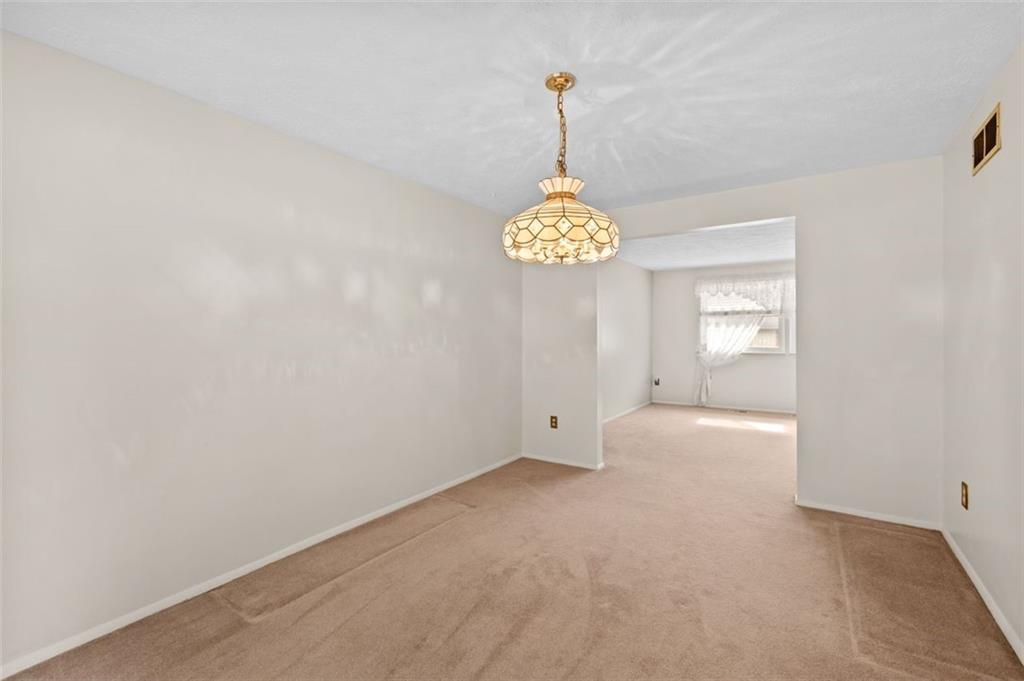 620 Deer Watch Road Bridgeville, PA 15017 - Photo 9 of 33 Gallery Image 9