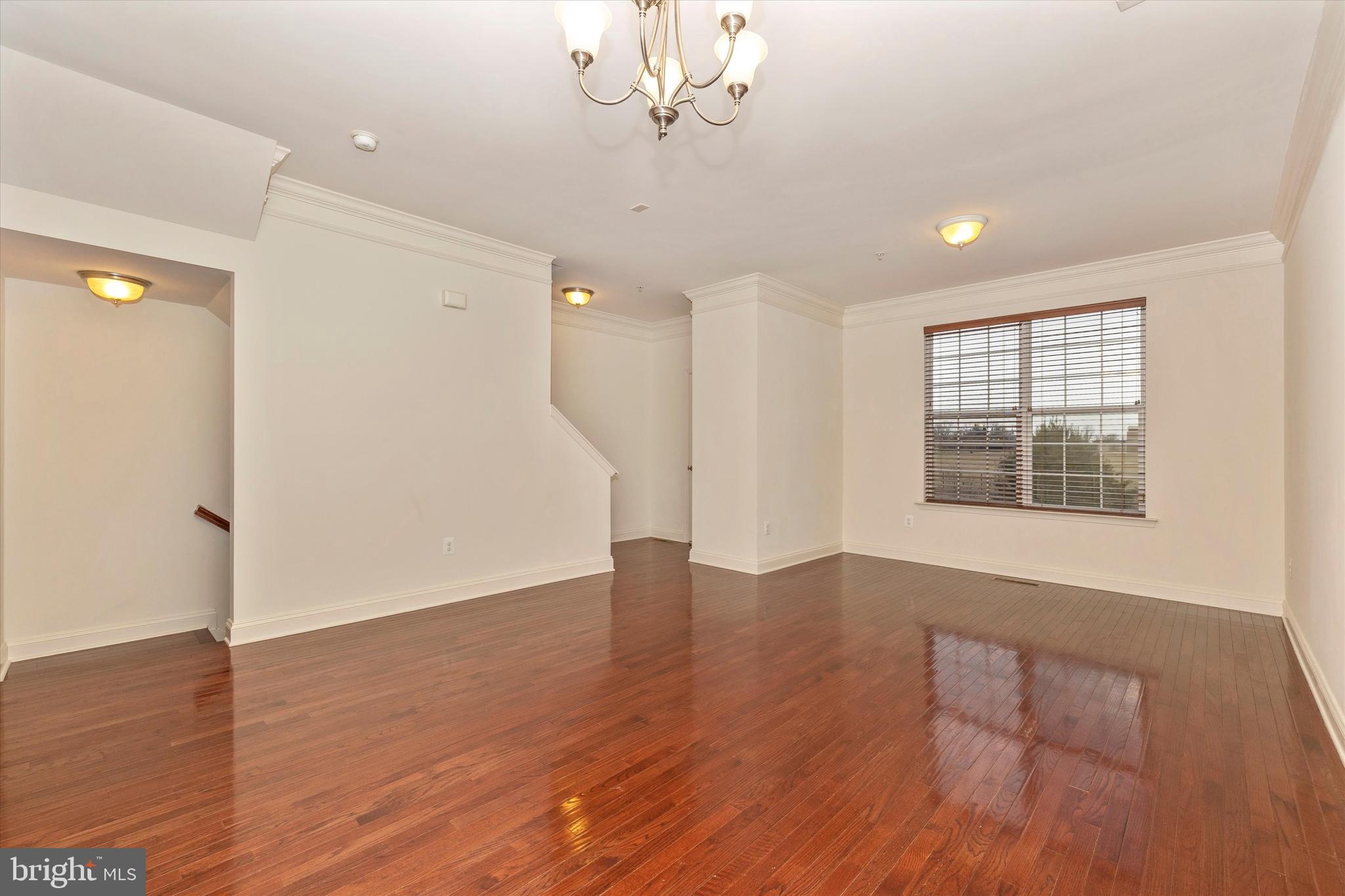 23036 Meadow Mist Road Clarksburg, MD 20871 - Photo 7 of 24 Living/Dining