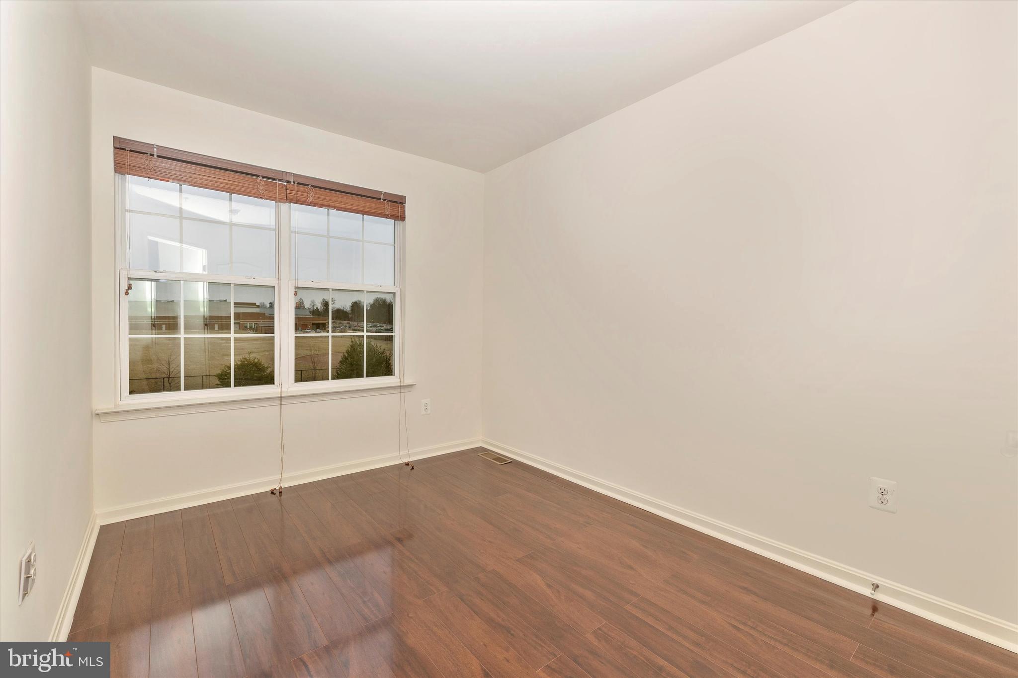 23036 Meadow Mist Road Clarksburg, MD 20871 - Photo 10 of 24 Bedroom 3