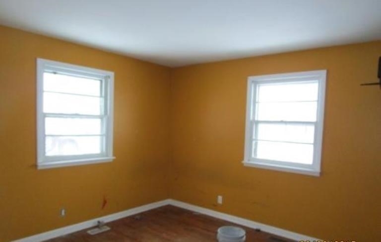 4816 West Petty Road Muncie, IN 47304 - Photo 3 of 9