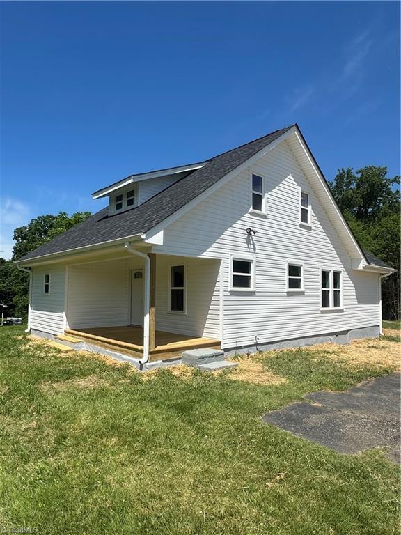 236 Miller Road Mount Airy, NC 27030 - Photo 2 of 22 Gallery Image 2