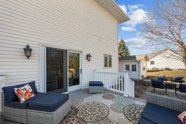 $530,000 | 12381 71st Avenue, Blue Grass, IA 52726