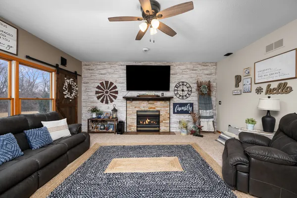 $530,000 | 12381 71st Avenue, Blue Grass, IA 52726