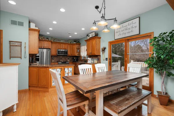 $530,000 | 12381 71st Avenue, Blue Grass, IA 52726
