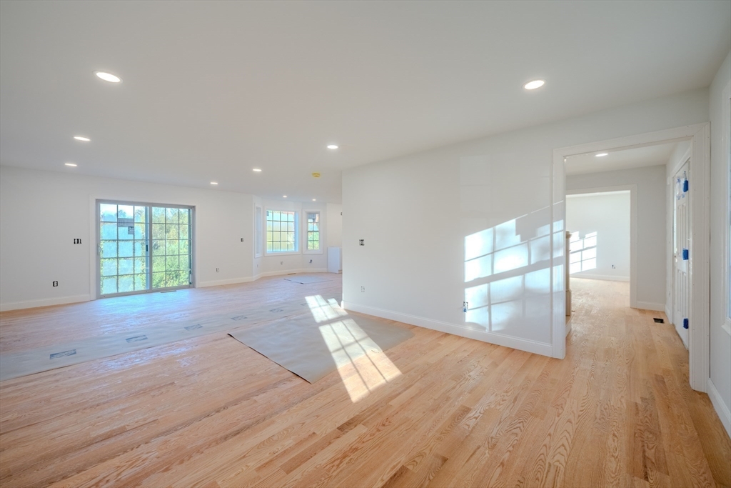 24 Townsend Road Shirley, MA 01464 - Photo 15 of 34