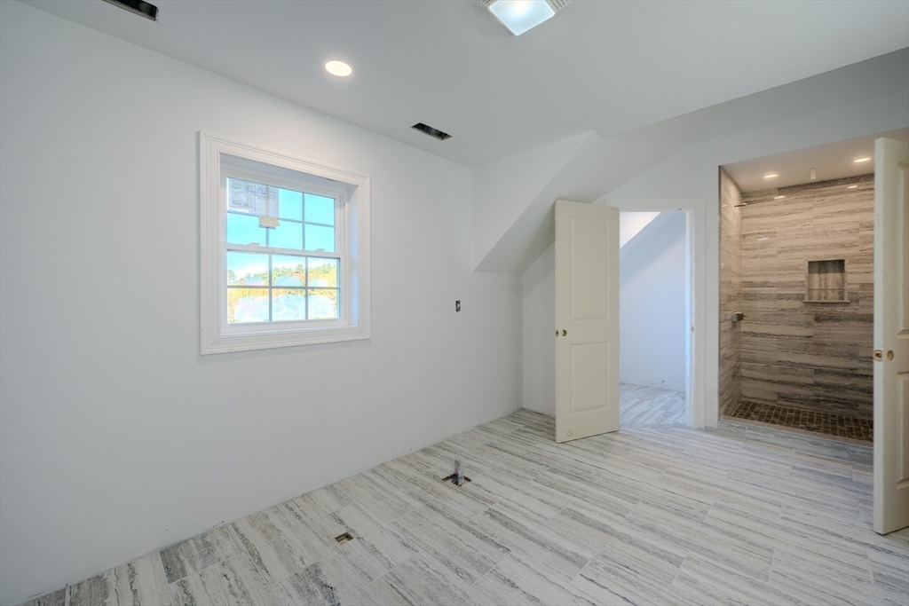 24 Townsend Road Shirley, MA 01464 - Photo 28 of 34