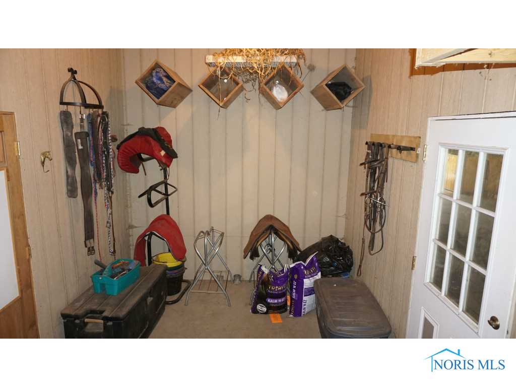 14205 Monclova Road Swanton, OH 43558 - Photo 15 of 19 Gallery Image 15