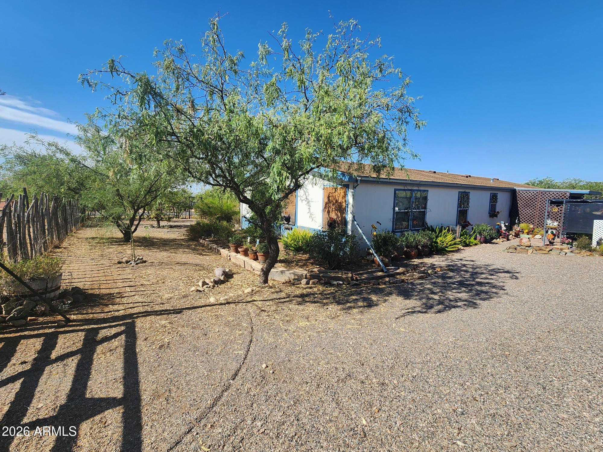 22780 Sunrise Road Congress, AZ 85332 - Photo 34 of 72 20260805_091754