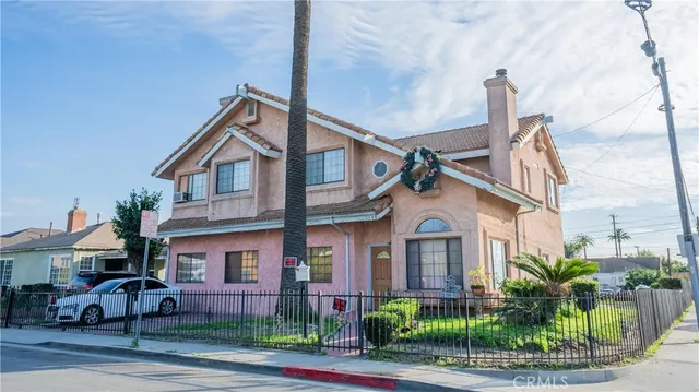 $950,000 | 3200 Flower Street, Lynwood, CA 90262