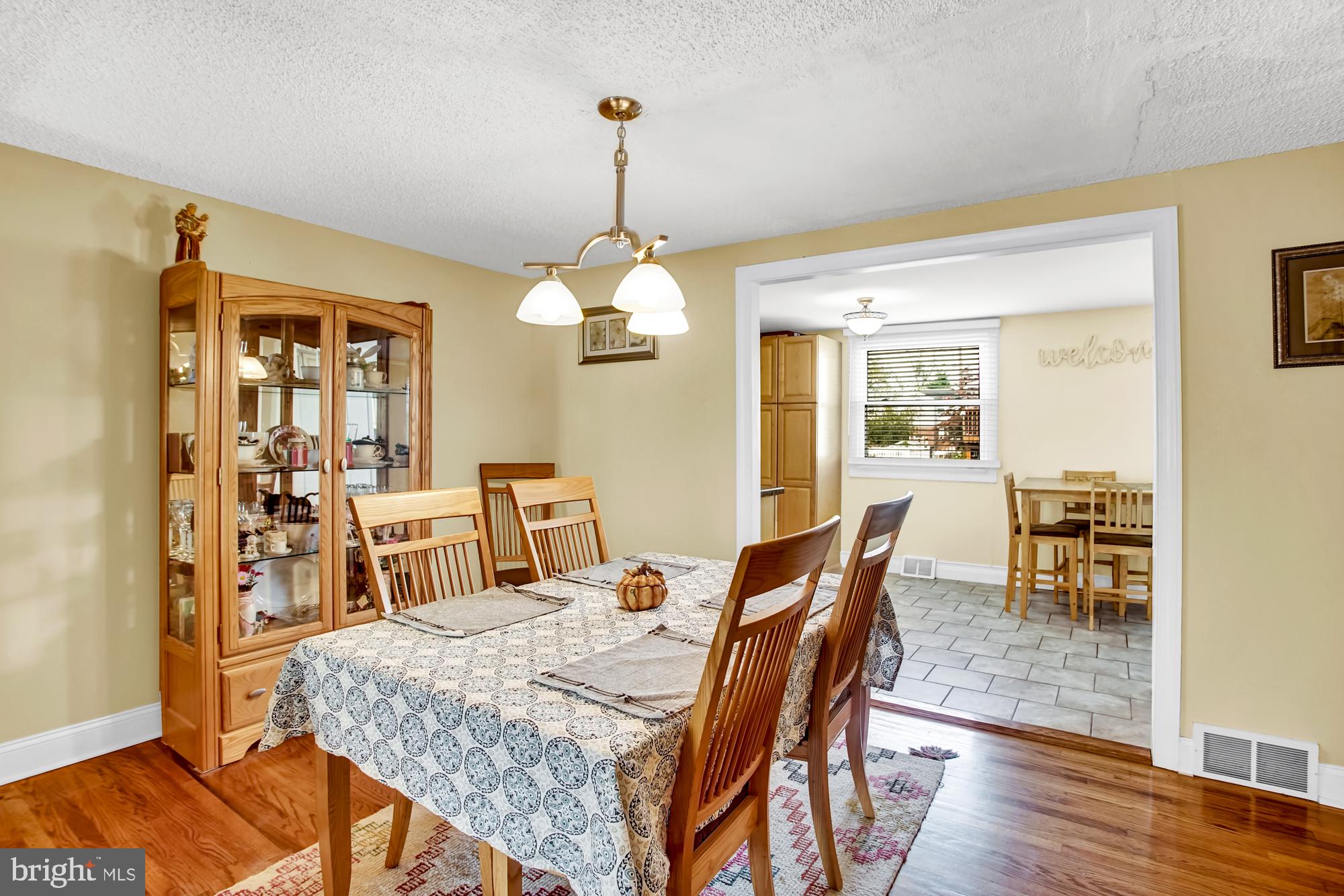 11700 Telfair Road Philadelphia, PA 19154 - Photo 4 of 27 Dining Room